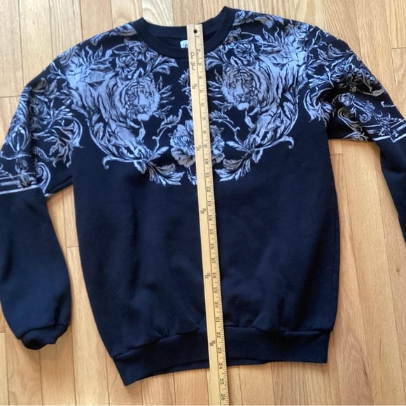 Zara Black Sweatshirt with White Floral / Tiger design, size small, unisex - Picture 6 of 8